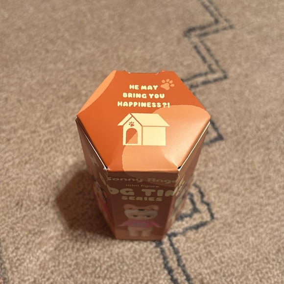 Sonny Angel dog time series. Opened! Frenchie with red hoodie. - Picture 8 of 8